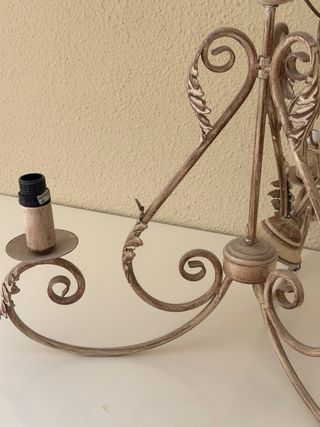 Lámpara de techo metal y madera