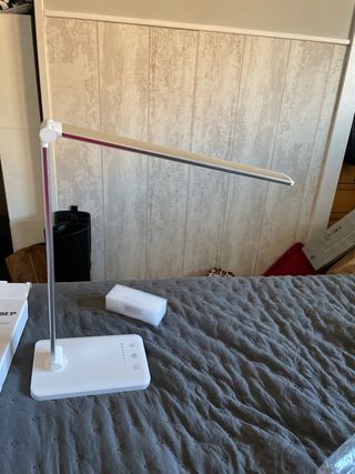 Lámpara de escritorio LED de aluminio