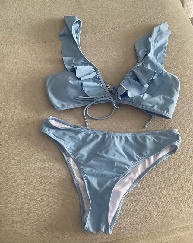 Bikini azul con volantes talla L