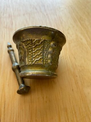 Almirez miniatura bronce antiguo