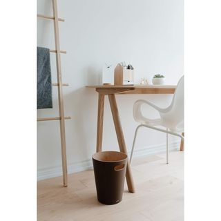 Cesto de basura madera Umbra 7.5L