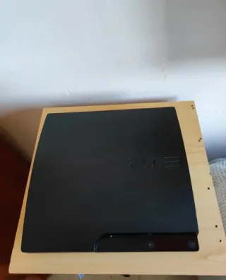 Ps3 + 12 juegos + 2 mandos