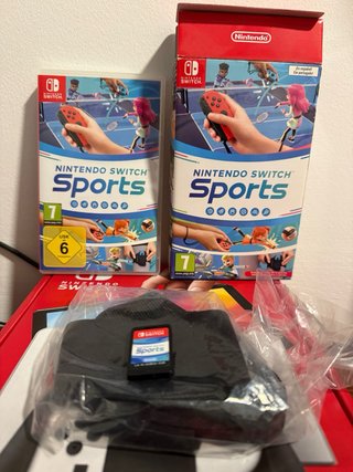 Nintendo Switch OLED Blanca y Negra