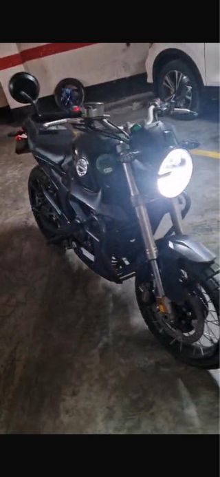 Zontes G1 125 Negra 6000km!!!