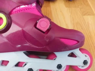 Patines con casco y protecciones