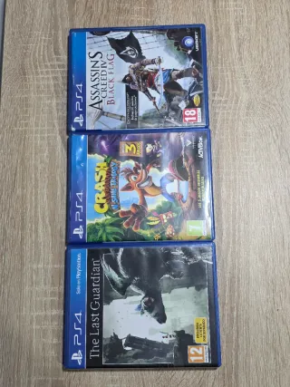 Pack 3 Juegos PS4: Assassin's Creed, Crash, Last G