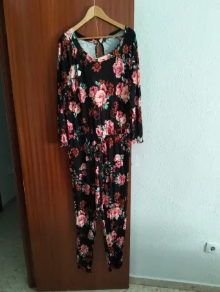 Mono floral negro talla XL