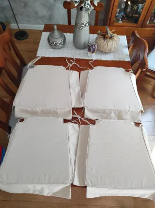 Cuscini per sedie IKEA x4 con patta