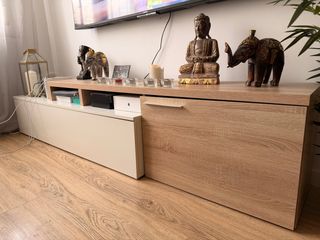 Mobile TV beige e marrone