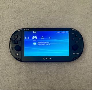 Sony PS Vita Slim PCH-2000 con Mod