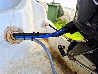 Barco RIO 450 con motor Tohatsu