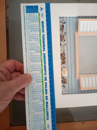 Cornice per foto spiaggia con ombrelloni