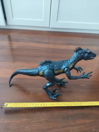 Dinosaurio Indoraptor Rastrea Ataca Jurassic World