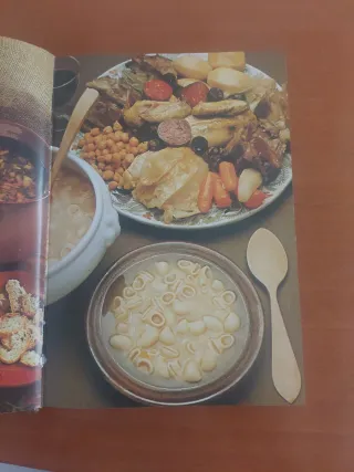 Libro de cocina antiguo