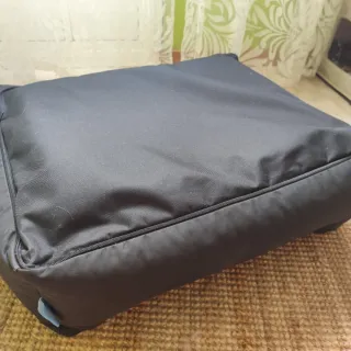 Cama impermeable para perro