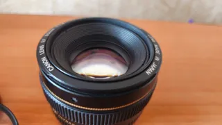 Objetivo Canon 50mm f/1.4 EF