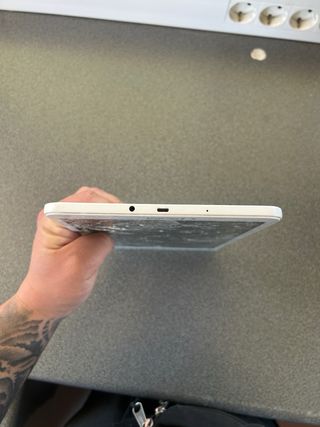 Samsung Galaxy Tab A SM-T580 - Ecrã partido