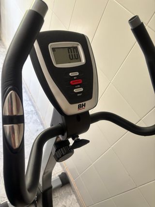 Bicicleta Estática BH Fitness Artic