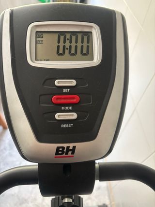 Bicicleta Estática BH Fitness Artic