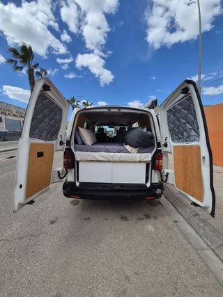 Volkswagen Transporter T5 2005