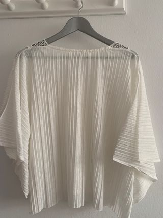 Blusa blanca de encaje talla única