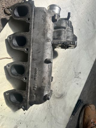 Colector Ford Motor 1800 referencia/4M5Q9424CC