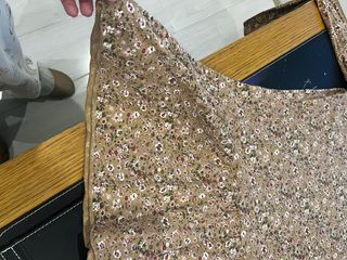 Vestido floral rosa maquillaje T. M manga larga.