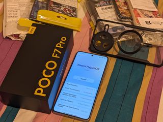 Poco F7 Pro 256GB + Cover Omaggio