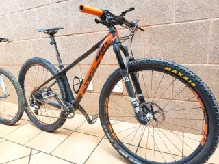 Bicicleta Full Carbono SRAM X0 Taglia S