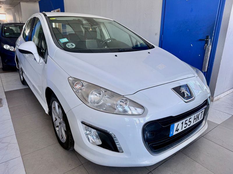 Peugeot 308 1.6e-HDI Active FAP CMP Blue Lion 2012, foto 2
