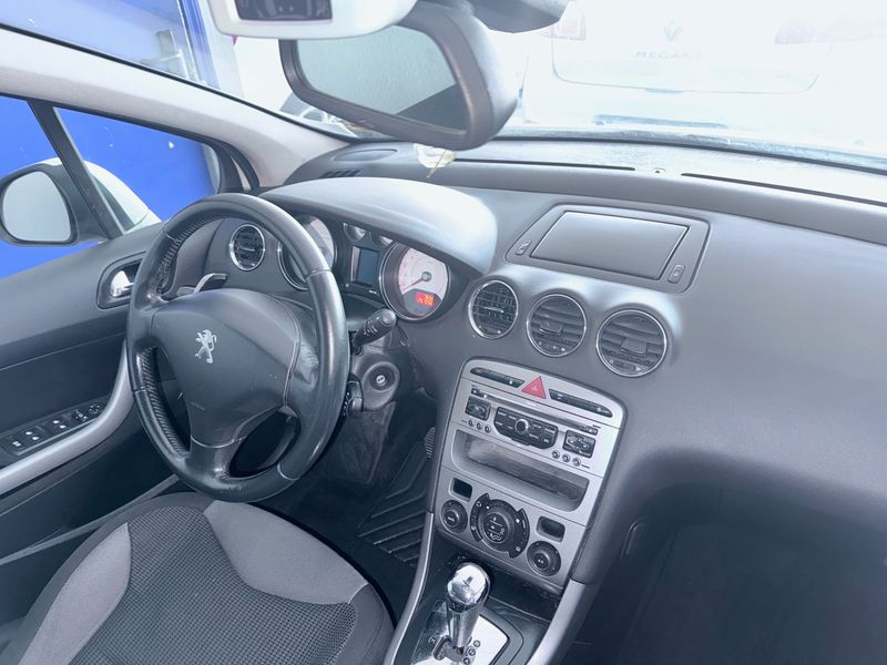 Peugeot 308 1.6e-HDI Active FAP CMP Blue Lion 2012, foto 6