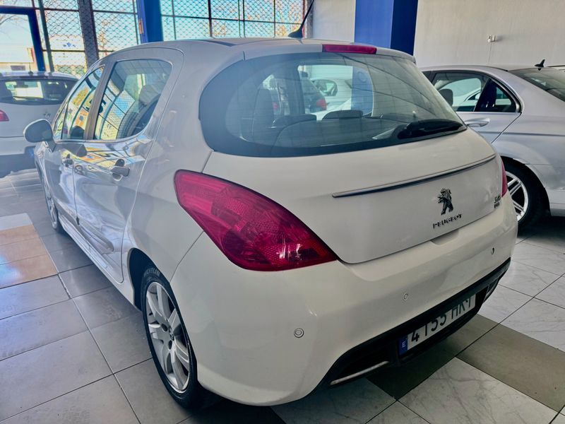 Peugeot 308 1.6e-HDI Active FAP CMP Blue Lion 2012, foto 4