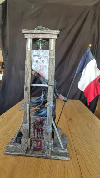 Figura Assassin's Creed Unity Edición Guillotina