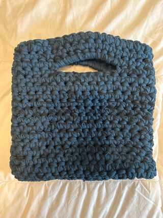 Bolso de ganchillo azul