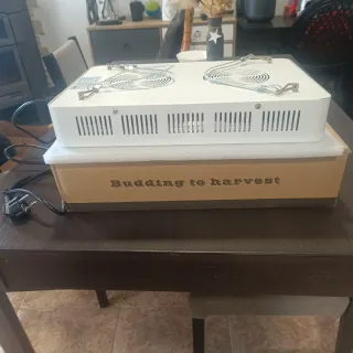 Luz LED Cultivo 600W