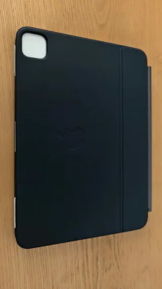 Magic Keyboard iPad Pro M4/M5 Negro