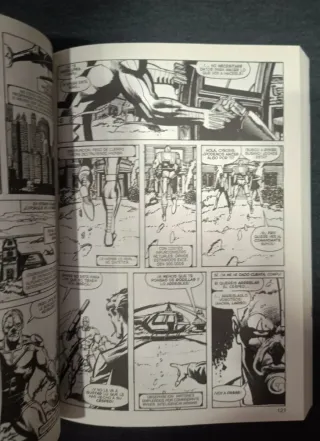 Biblioteca Marvel Deathlok.