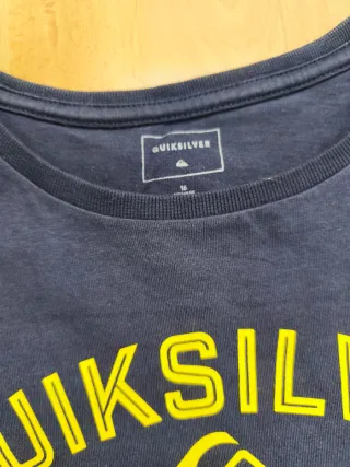 Camiseta Quiksilver niño manga larga. Talla 16 año