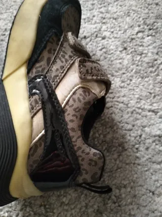 Zapatillas Geox niña Talla 34