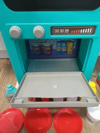 Cocina de juguete con accesorios