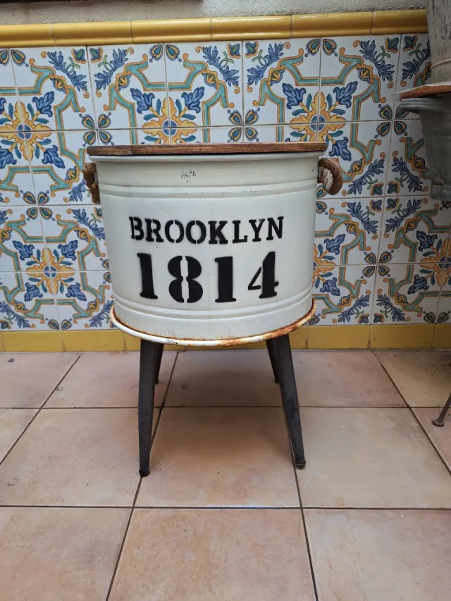 Mesa Auxiliar Brooklyn 1814