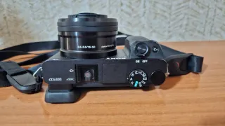 Cámara Sony a6300 + Accesorios