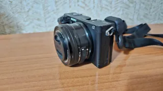 Cámara Sony a6300 + Accesorios
