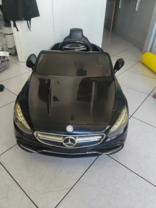 Coche eléctrico niños Mercedes Batería