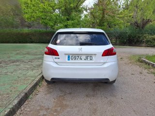 Peugeot 308 2015