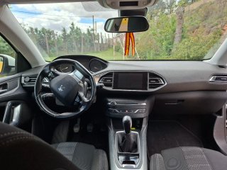 Peugeot 308 2015