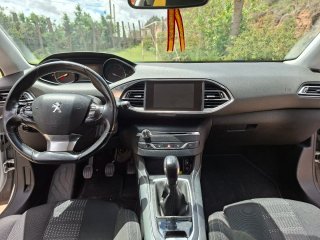 Peugeot 308 2015