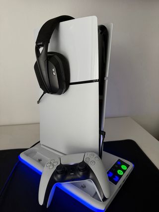 Ps5 Digital 825Gb + Mando + Auriculares + Soporte