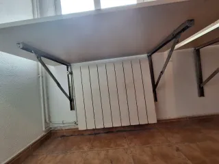 Escritorios plegables de madera beige