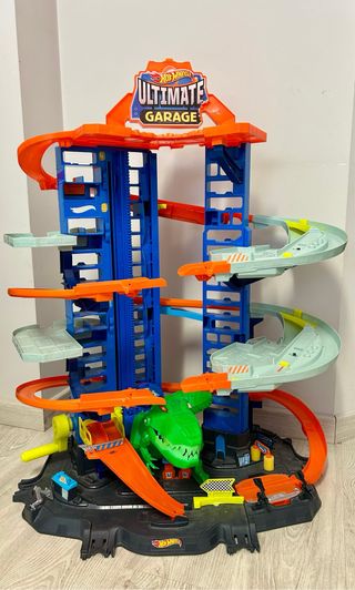 Hot Wheels Ultimate Garage
